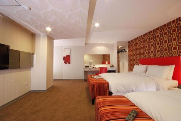Hotel Leisure 台中輕行旅 Taichung Exterior foto